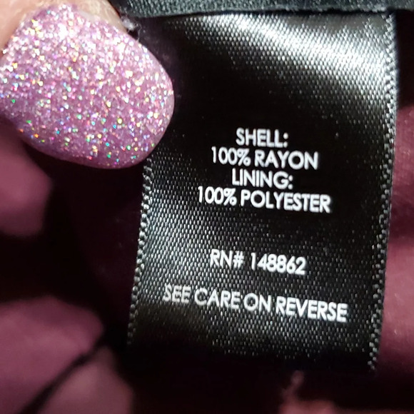 Torrid crepe wide leg burgandy comfort pants with pockets - Picture 6 of 9